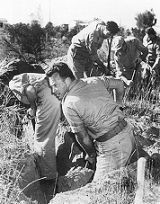 Der Generalstabschef und 
seine Soldaten im April 1967 am Golan
