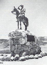 Statue Alexander Zeids im Jesreel Tal